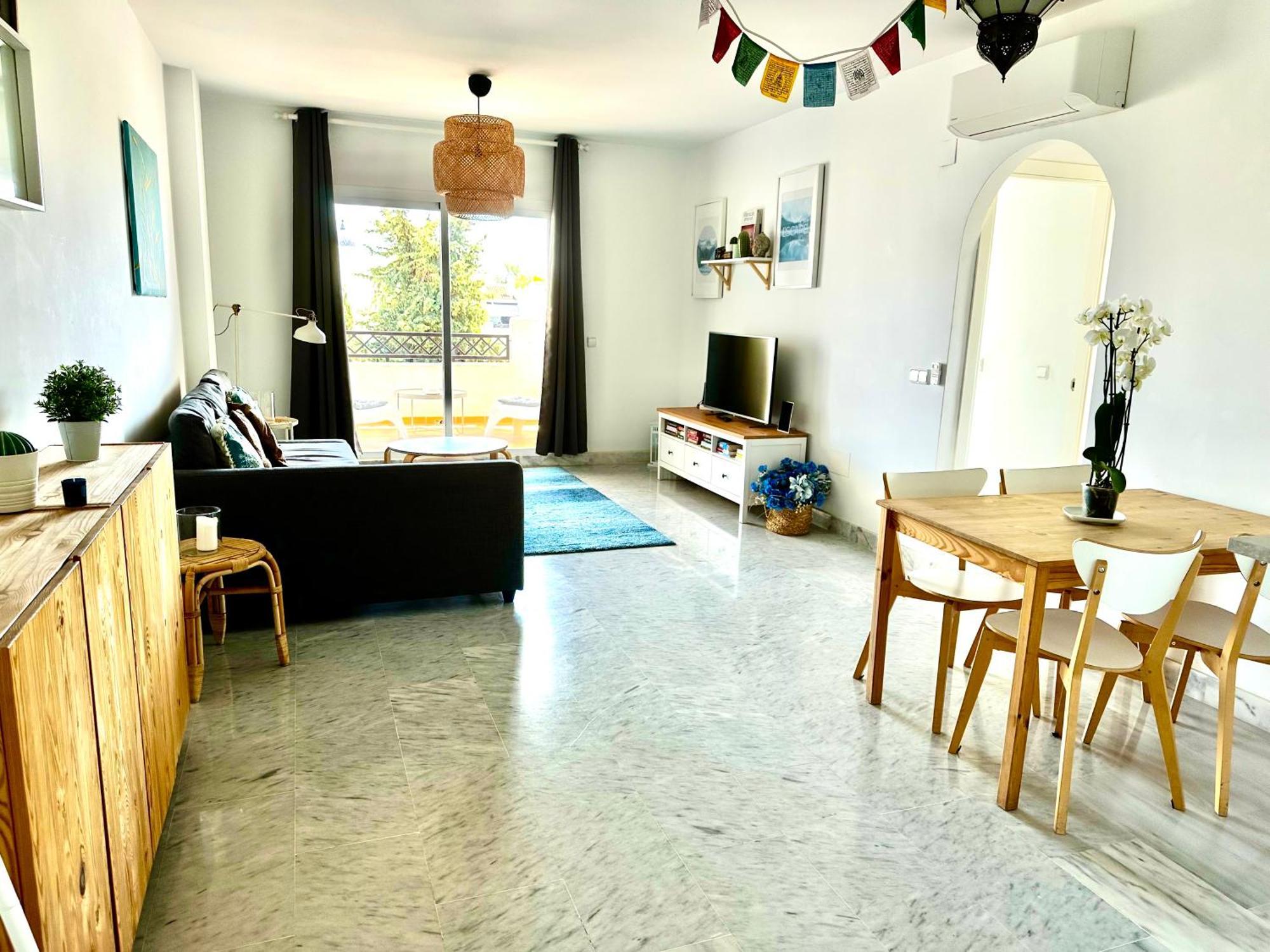 Bright Apartment 300M From The Beach Sitio de Calahonda Luaran gambar