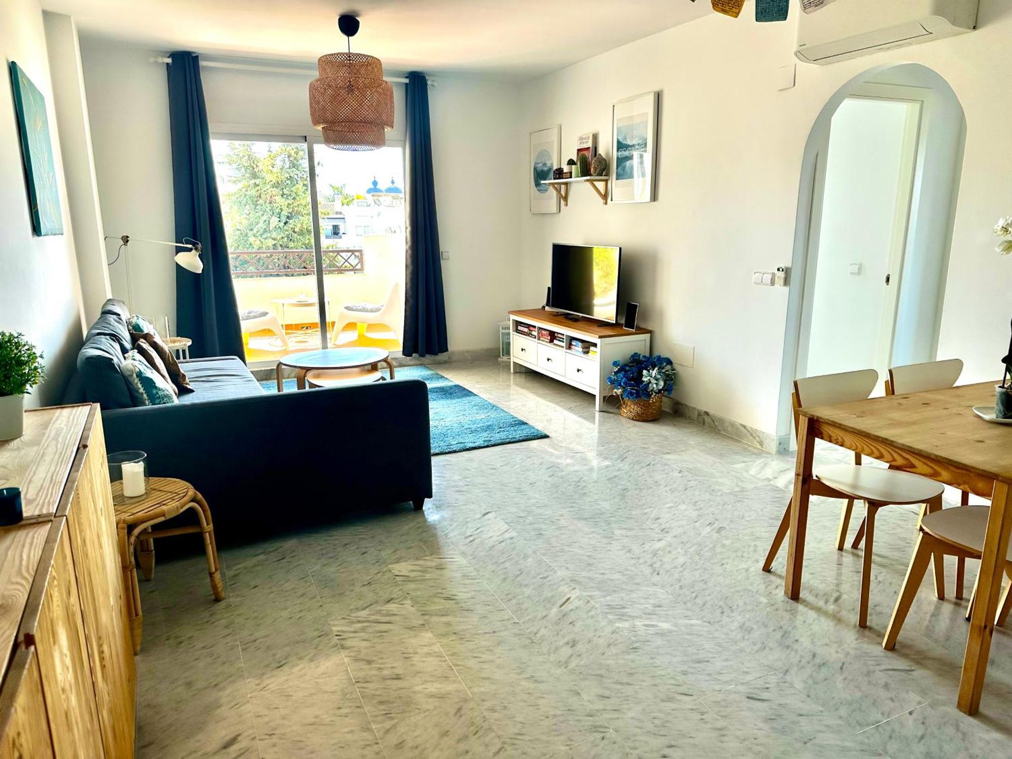 Bright Apartment 300M From The Beach Sitio de Calahonda Luaran gambar