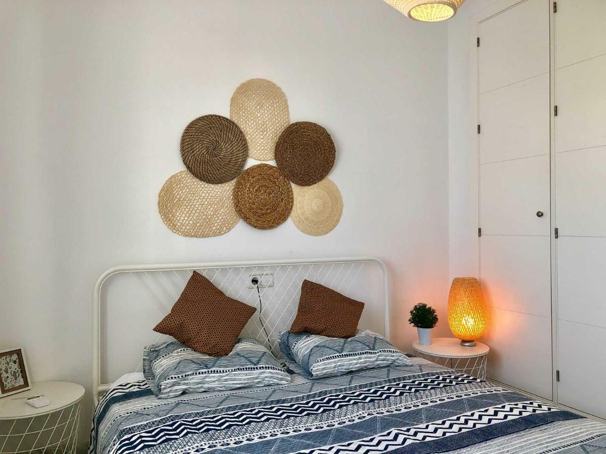 Bright Apartment 300M From The Beach Sitio de Calahonda Luaran gambar
