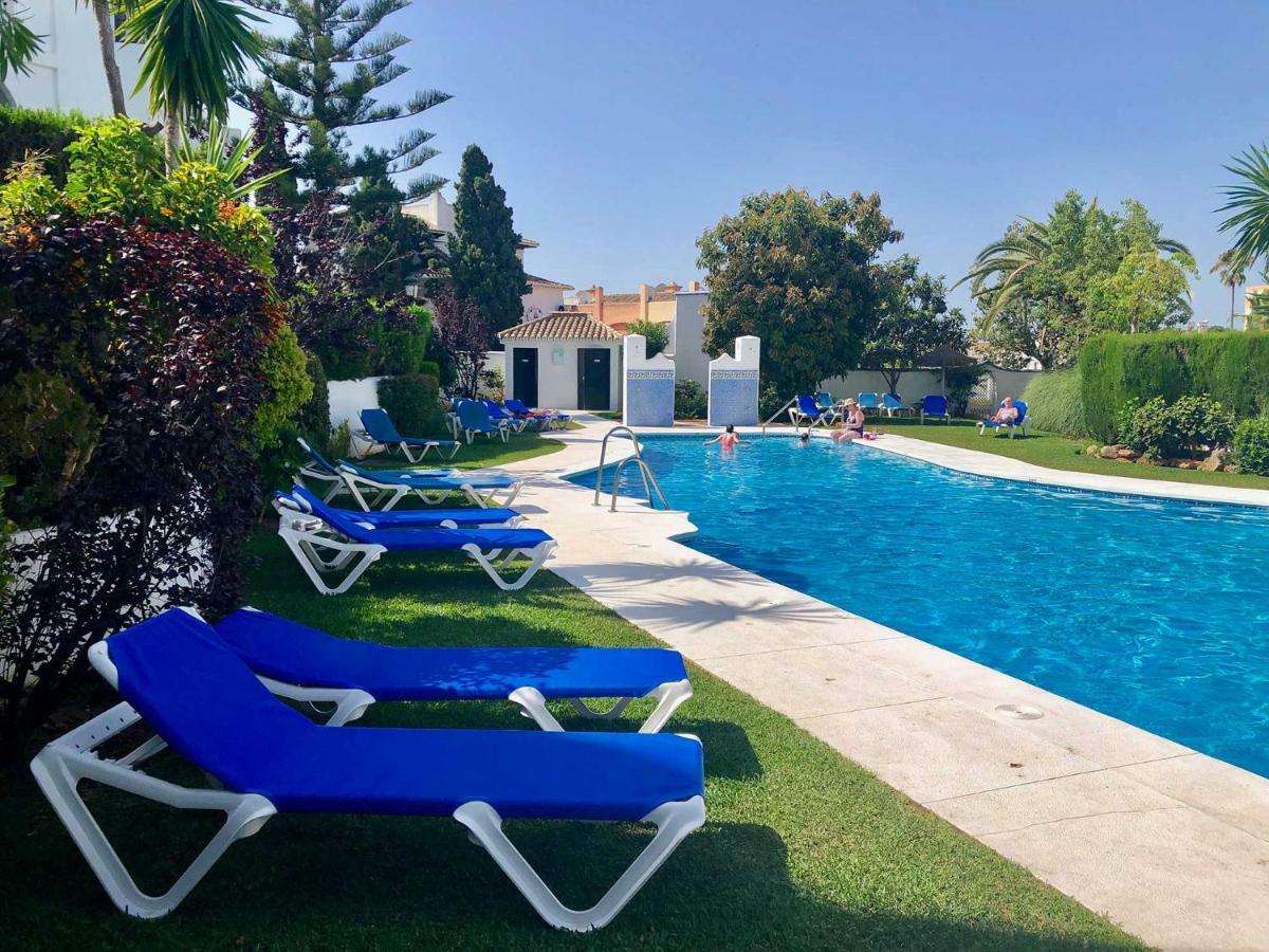 Bright Apartment 300M From The Beach Sitio de Calahonda Luaran gambar